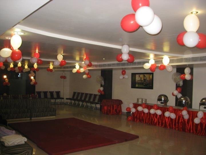 Hotel D'Grand Bareilly Bagian luar foto