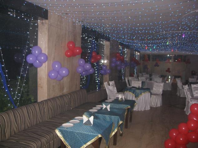 Hotel D'Grand Bareilly Bagian luar foto